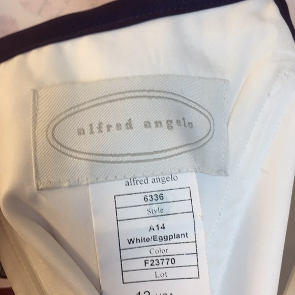 Alfred Angelo 2 Piece Purple & White Semi Formal - Picture 5 of 6